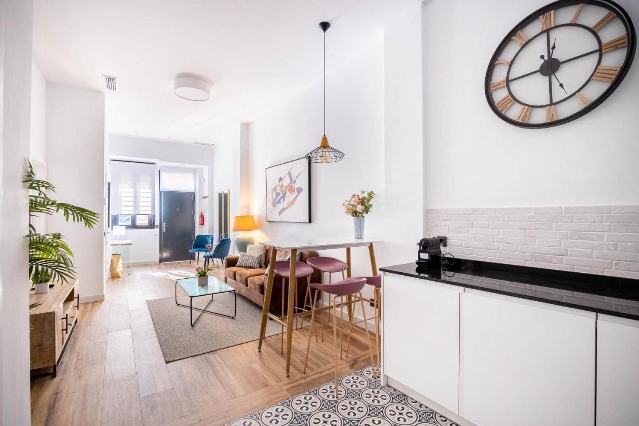 Behouse Macarena Apartament *